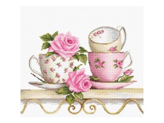 Набор для вышивания «Чайные чашки с розами»