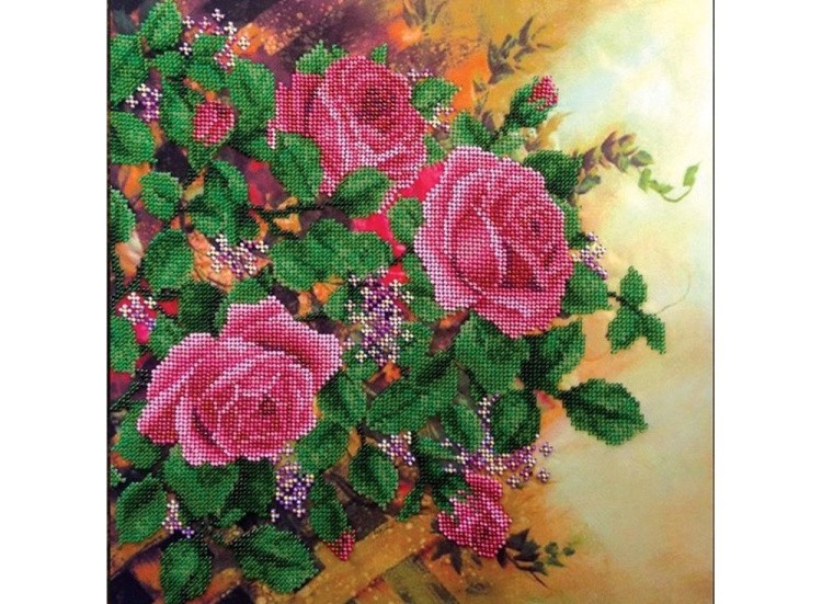 Набор вышивки бисером «Вьющиеся розы»
