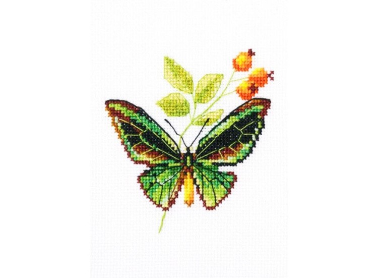 Набор для вышивания «Веточка шиповника и бабочка»