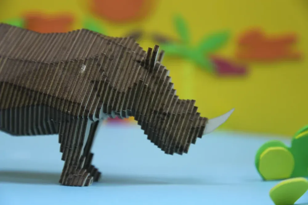 Деревянный конструктор «Носорог», с набором карандашей, UNIWOOD — картинка 4