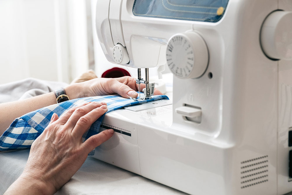 Как самостоятельно отремонтировать швейную машинку