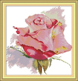 Набор для вышивания «Роза» Набор для вышивания «Роза»