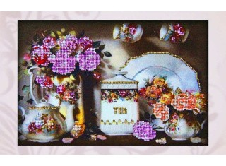 Набор вышивки бисером «Чайный сервиз» Набор вышивки бисером «Чайный сервиз»