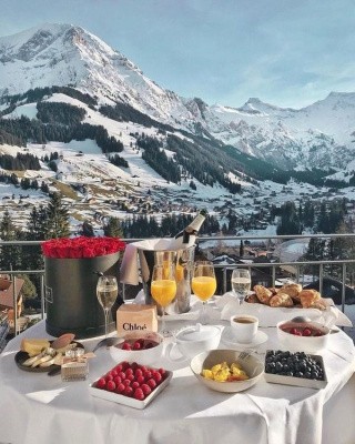 Картина по номерам «Свидание в горах» Картина по номерам «Свидание в горах»