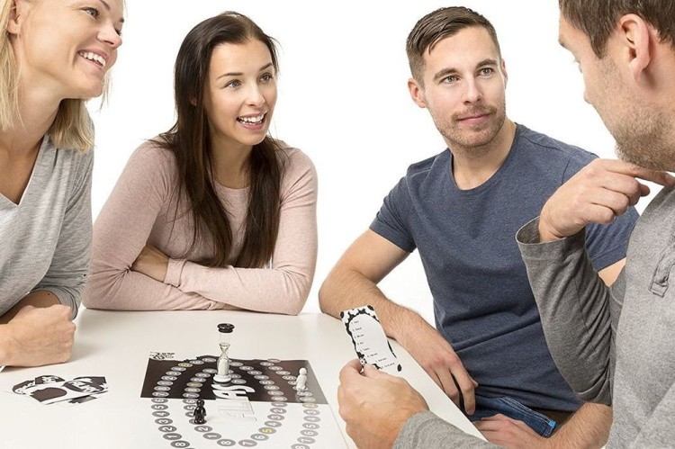 Настольная игра Alias «Дамы против Джентльменов» — картинка 4