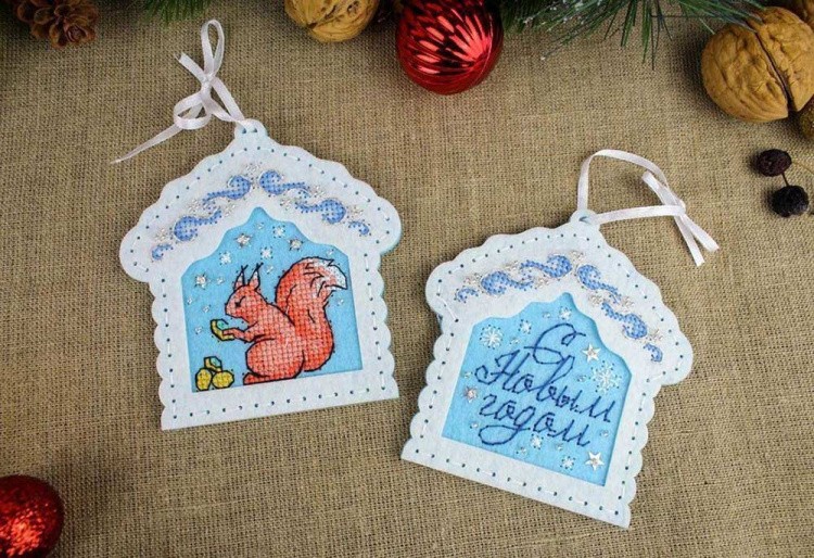 Набор для вышивания «Ёлочные домики. Набор из 2 шт.» — картинка 6