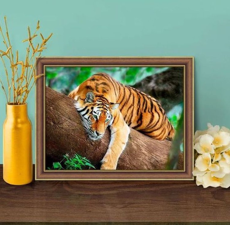 Алмазная вышивка «Тигр на дереве» — картинка 3