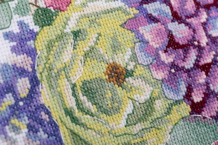 Набор для вышивания «Букет с пионами» — картинка 3