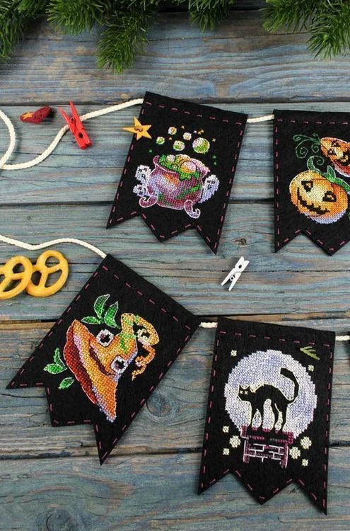 Набор для вышивания «Колдовские сюжеты (7 флажков)» — картинка 6