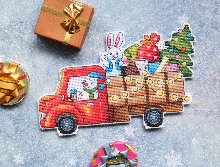 Набор для вышивания «Грузовик с подарками» — картинка 3