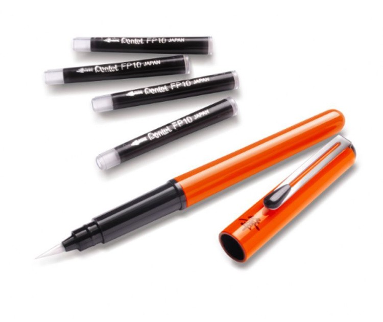 Ручка-кисть Pocket Brush Pen, 4 сменных картриджа (цвет черный), Pentel — картинка 5