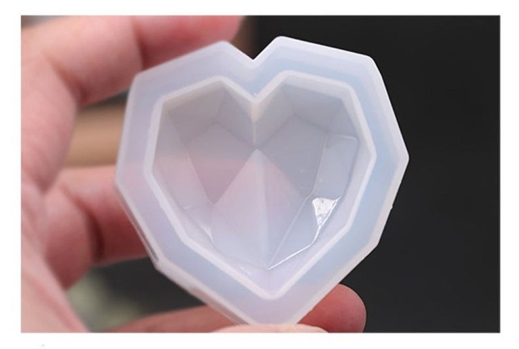 Силиконовый молд Epoxy Master абстрактное сердце, 9х9 см — картинка 4