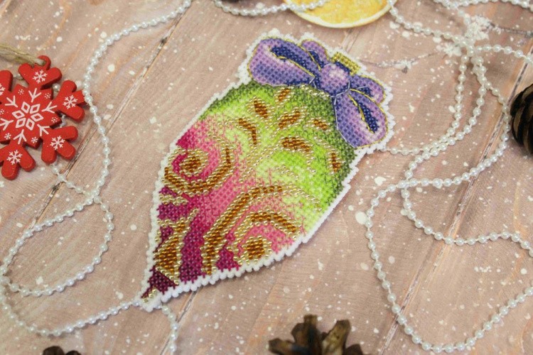 Набор для вышивания «Советская ёлочная игрушка. Сосулька» — картинка 4