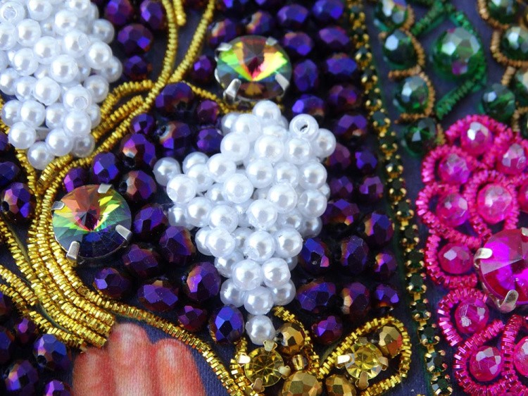 Набор для вышивания хрустальными камнями «Спас Лоза истинная» маленькая (акриловый жемчуг)  — картинка 3