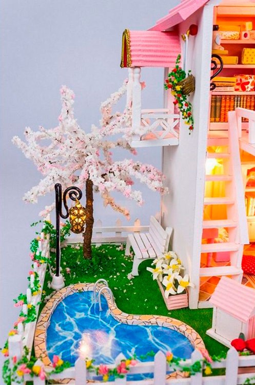 Набор для создания миниатюры (румбокс) «Коттедж с бассейном» — картинка 7