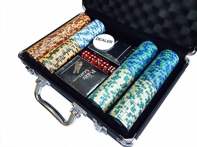 Покерный набор Monte Carlo, 200 фишек (14,5 г) в чемодане — картинка 2