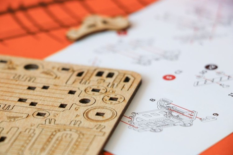 Конструктор из дерева «Пассажирский вагон», UNIWOOD — картинка 5