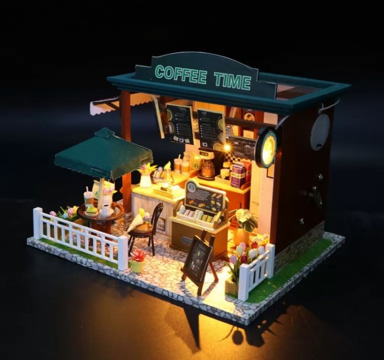 Миниатюрная сборная модель (румбокс) «Кофейня Coffee Time» — картинка 3