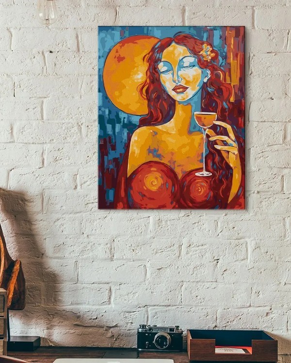 Картина по номерам «Девушка с бокалом. Постмодернизм» — картинка 3