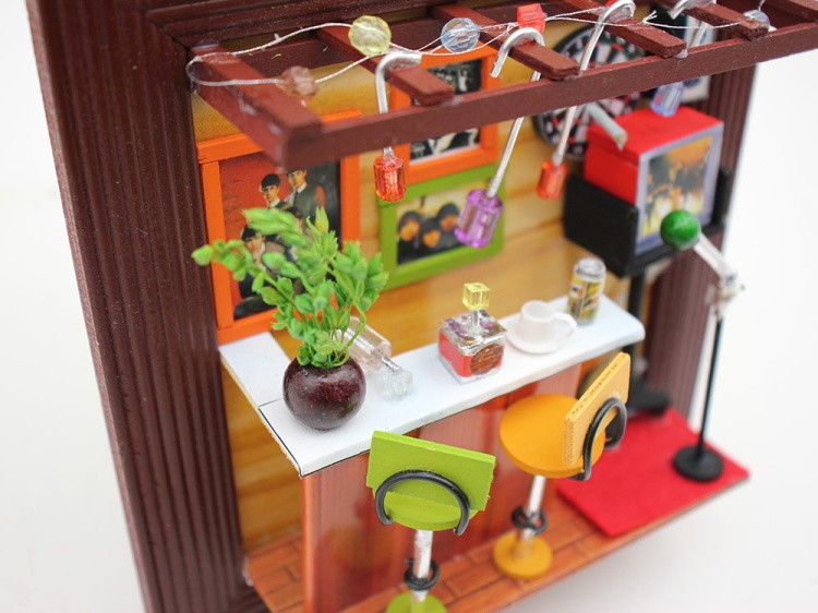 Набор для создания миниатюры (румбокс) «Рок Бар» — картинка 5