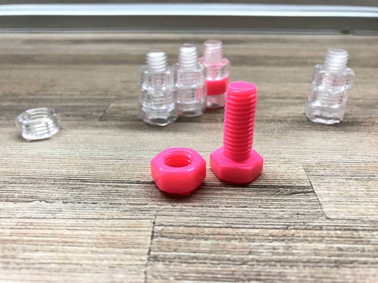 Жидкий пластик EpoximaxX Premium 6M (1 кг) — картинка 7