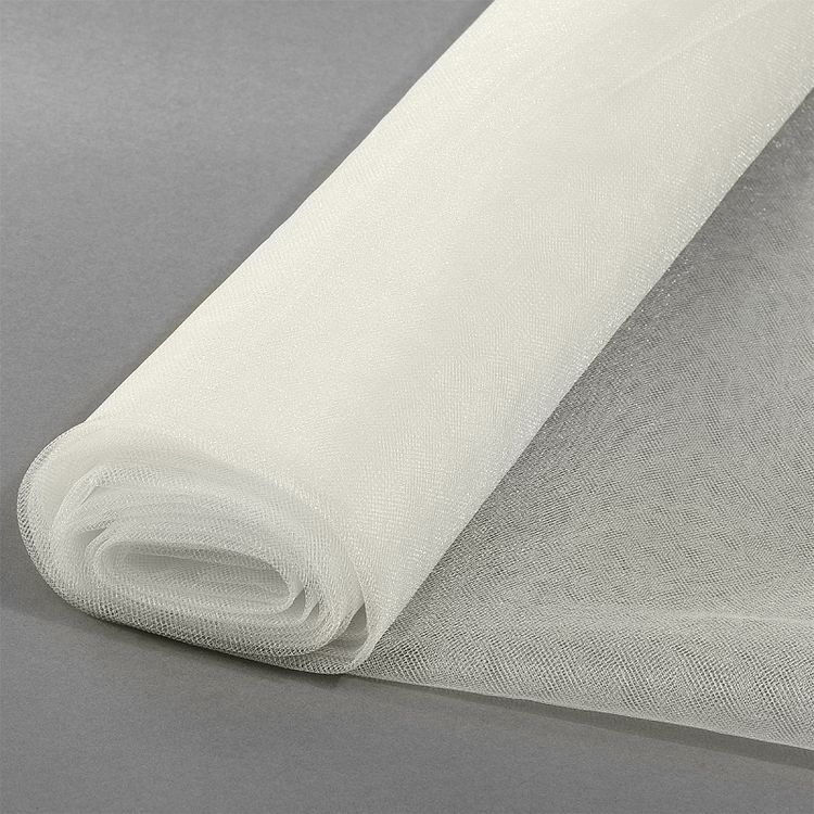 Фатин Kristal средней жесткости, блестящий, 5 м, ширина 300 см, цвет: светло-молочный — картинка 4