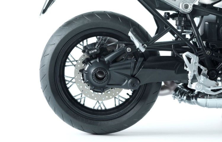 Сборная модель мотоцикла «BMW R nineT (Pre-colored Edition)», пластик, масштаб 1:9, MENG — картинка 13