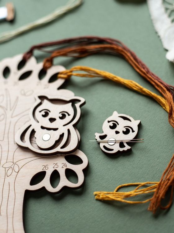 Органайзер для мулине c игольницей «Лесная история. Совушки» — картинка 4