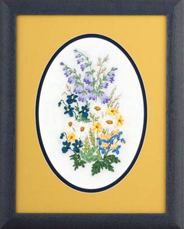 Вышивка лентами «Лирика сада» — картинка 3