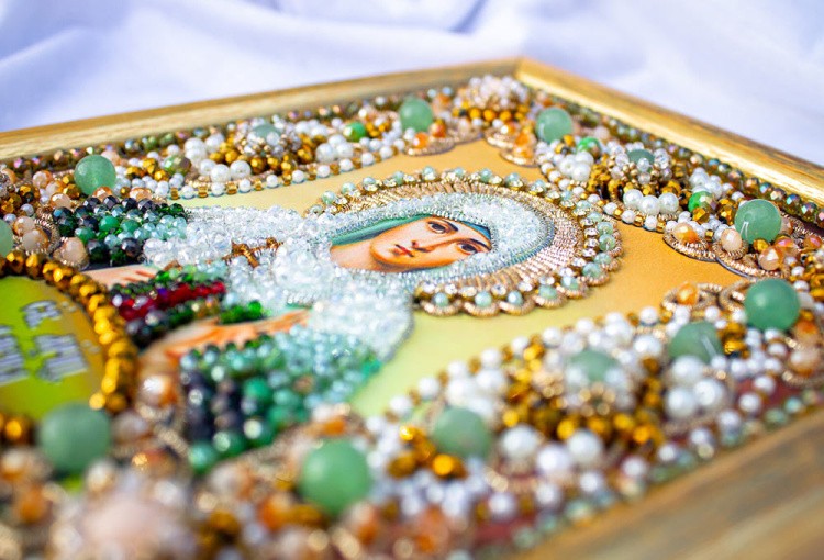 Вышивка Образа в каменьях «Святая Дарья» — картинка 2