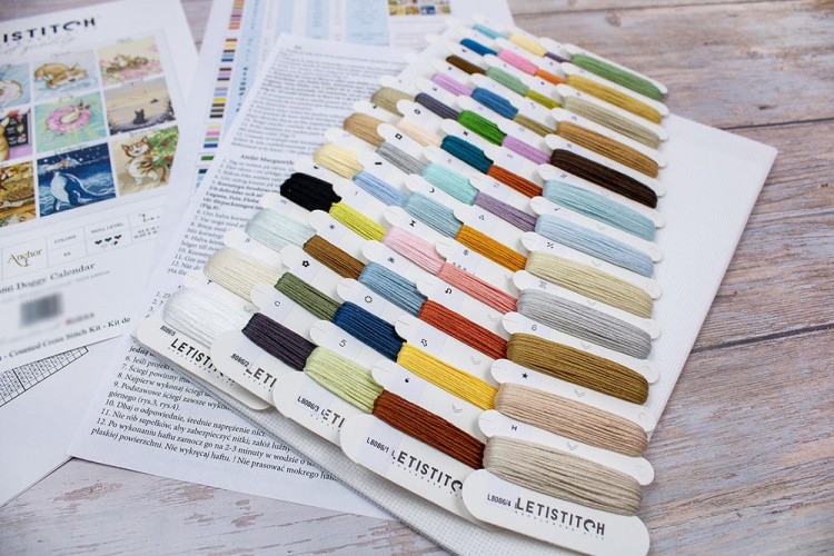 Набор для вышивания «Doggy Calendar (Календарь с собаками)» — картинка 2