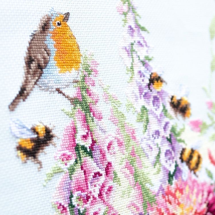 Набор для вышивания «Звонкие малиновки» — картинка 5