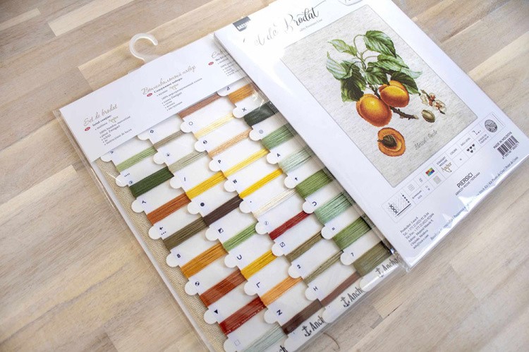 Набор для вышивания «Персики» — картинка 3