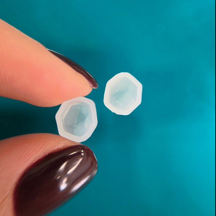 Силиконовый молд для сережек-гвоздиков «кристалл», 2 шт. — картинка 2