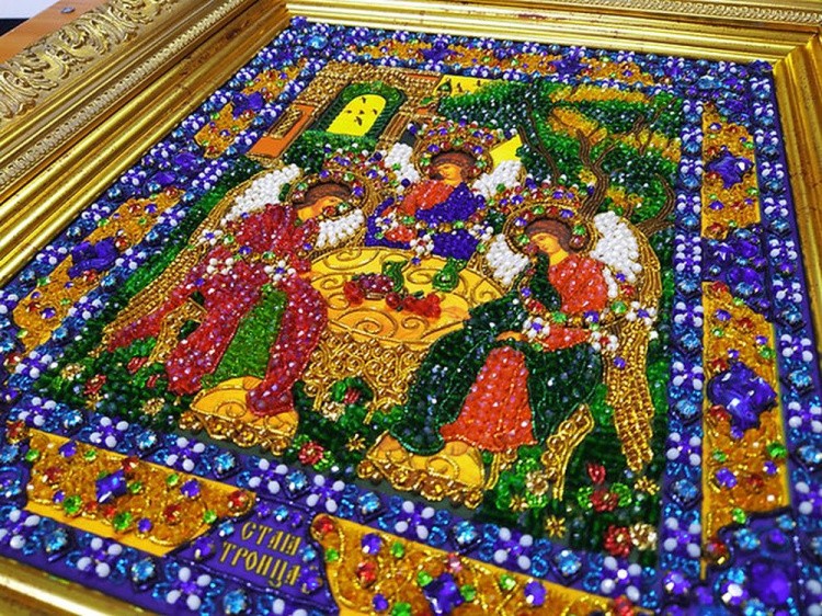 Набор вышивки хрустальными камнями «Святая Троица» — картинка 5