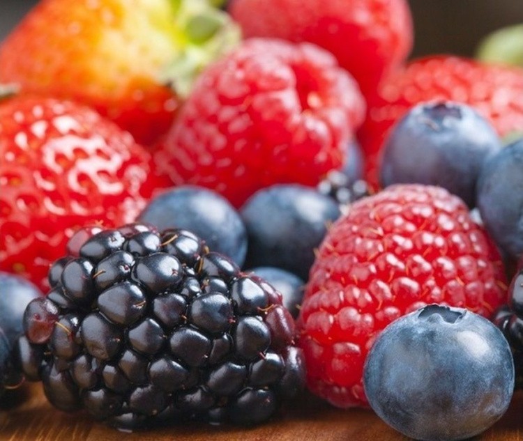 Картина по номерам «Сочные ягоды» — картинка 2