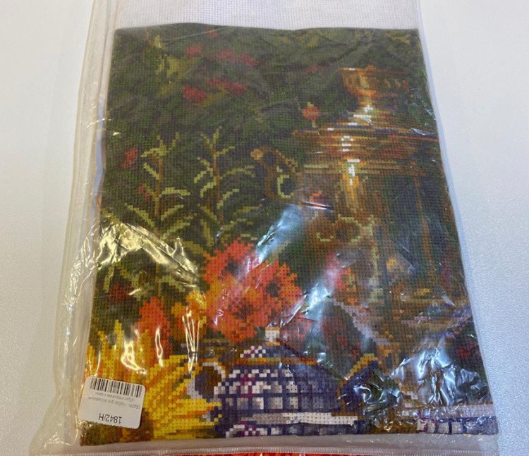 УЦЕНКА. Набор для вышивания «Приготовления к чаю» (помята этикетка) — картинка 3