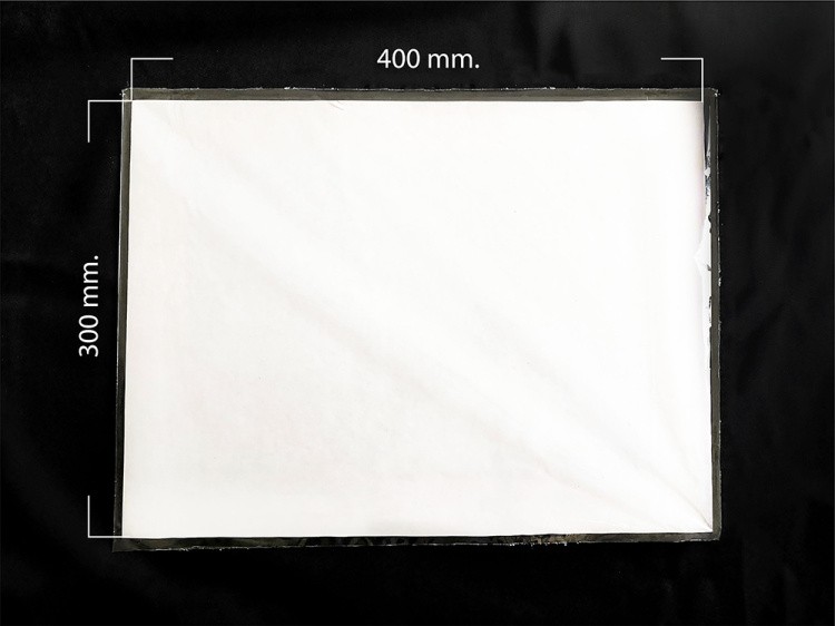 Подложка из картона с клеевым слоем 30x40 см — картинка 2