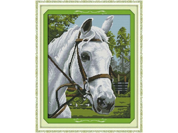 Набор для вышивания «Белая лошадь»