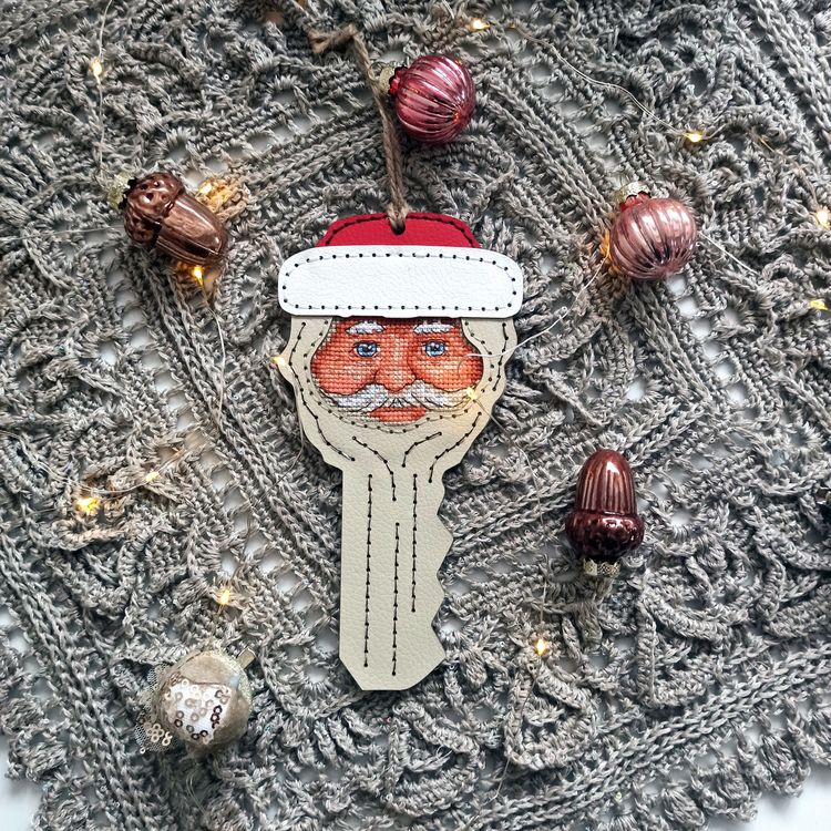 Набор для вышивания «Ключ от Нового года» — картинка 2