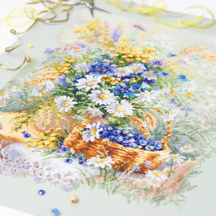 Набор для вышивания «Черничное лукошко» — картинка 5