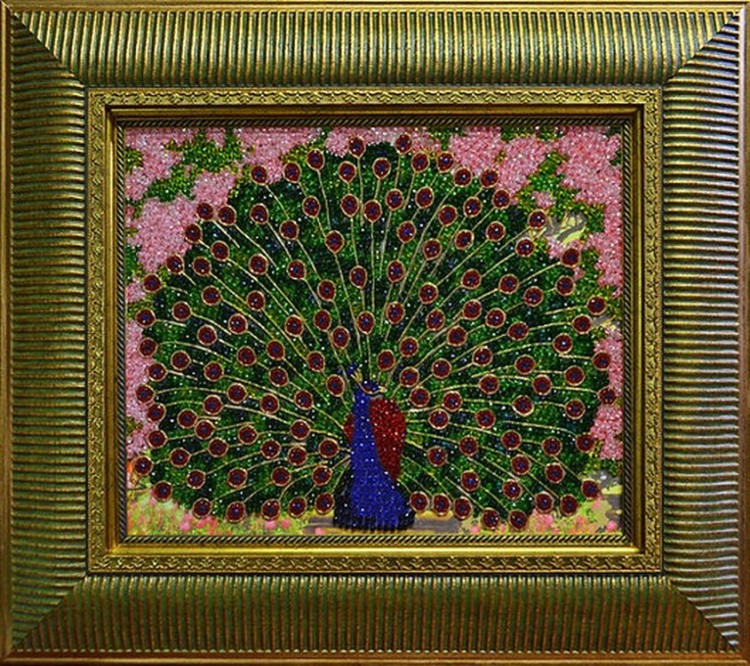 Набор вышивки хрустальными камнями «Изумрудный павлин» — картинка 3