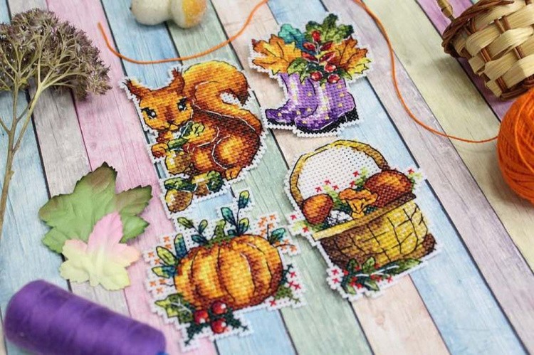 Набор для вышивания «Времена года. Осень. Магниты» — картинка 2