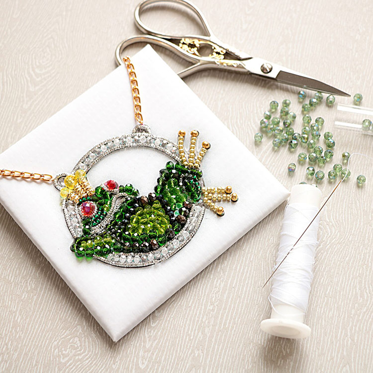 Вышивка Образа в каменьях «Качели» (магнит) — картинка 2