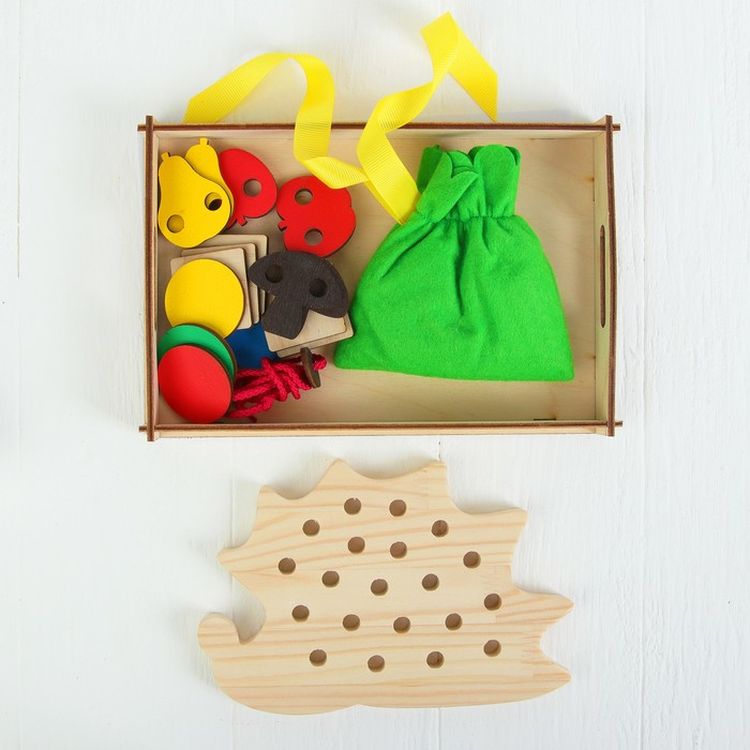 Развивающее пособие из дерева «Добрый ежик» — картинка 3