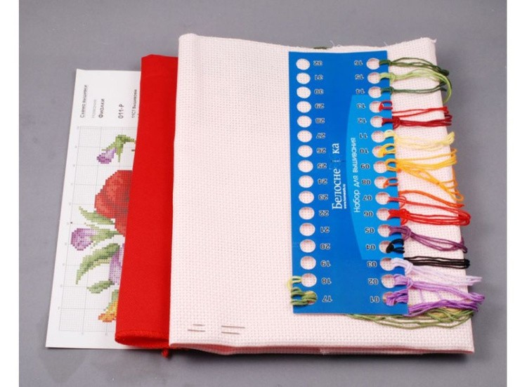 Подушка «Волнение» (канва розовая) — картинка 2