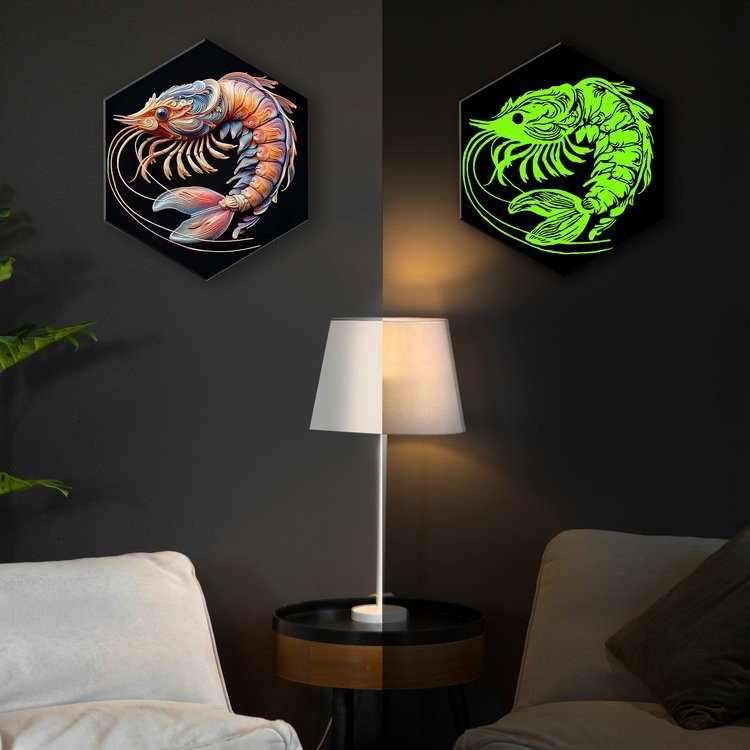 Картина по номерам Черный холст со светящейся краской Гексагон «Креветка» — картинка 2