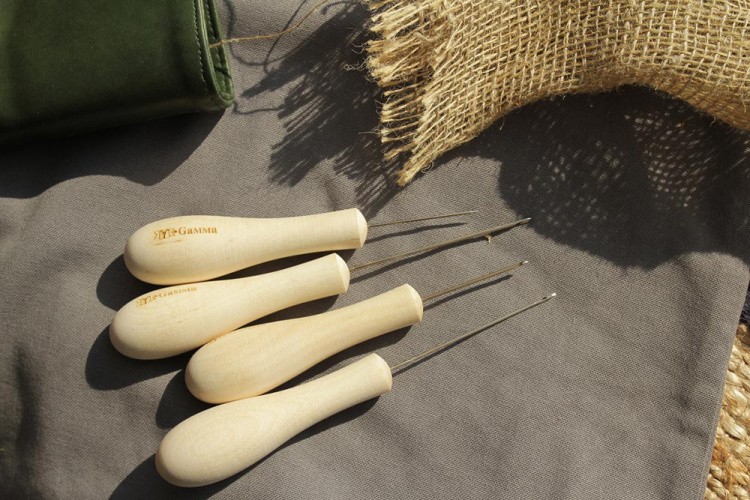 Шило сапожное с крючком, березовая ручка, в чехле — картинка 4