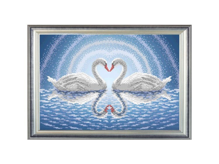Рисунок на ткани «Лебеди»