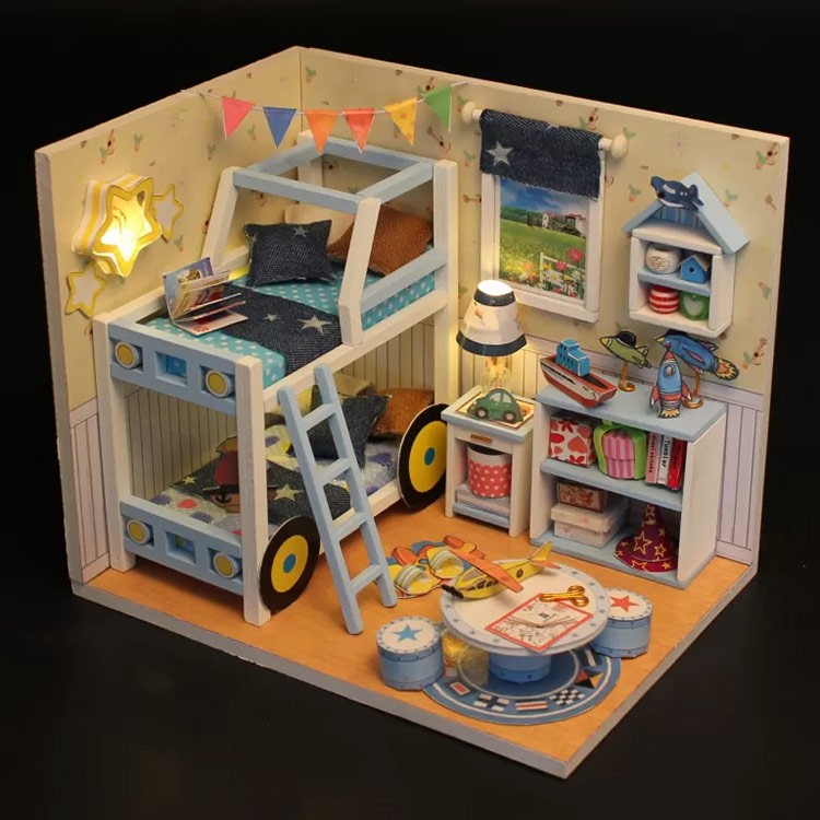 Сборная модель Румбокс. Миниатюрная комната «Спальня Чарли» — картинка 3